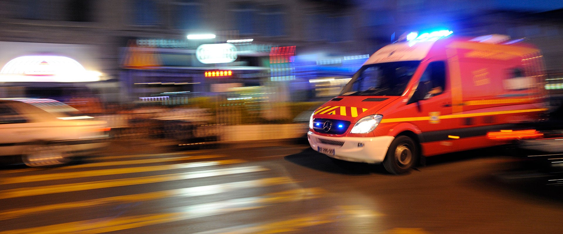 french ambulance truck