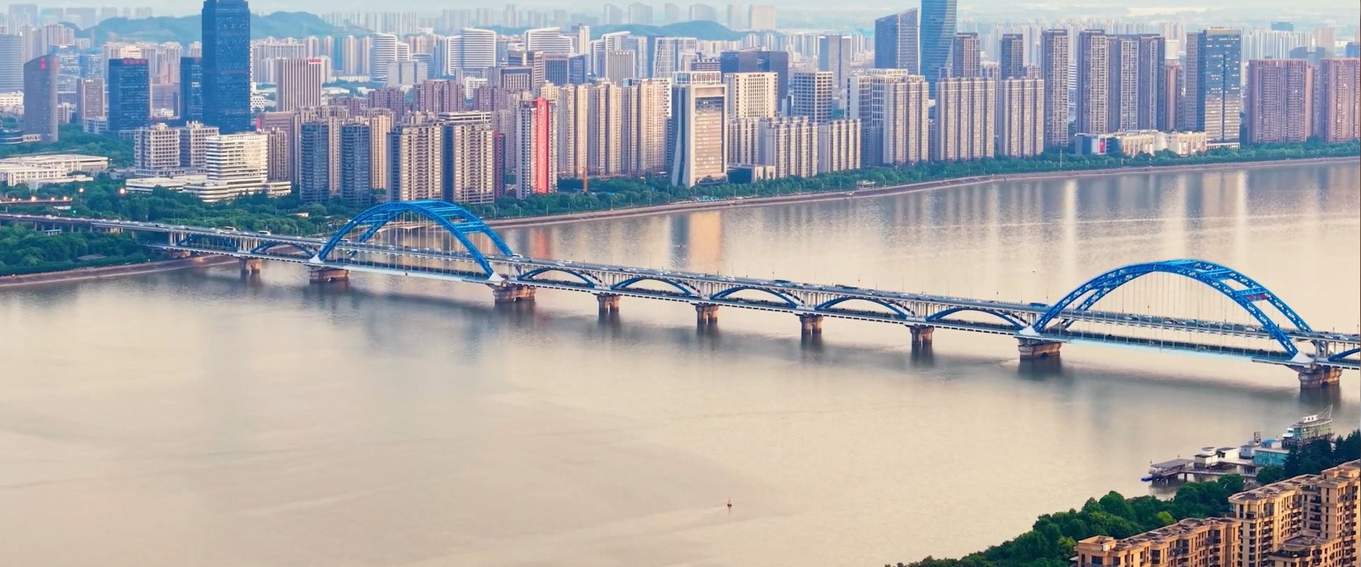 Fuxing Bridge over the Yangtze River