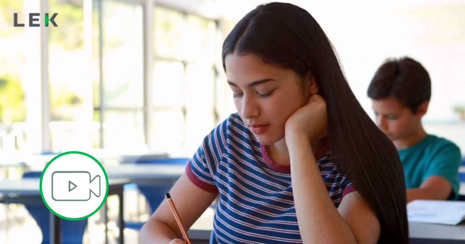 girl in school 